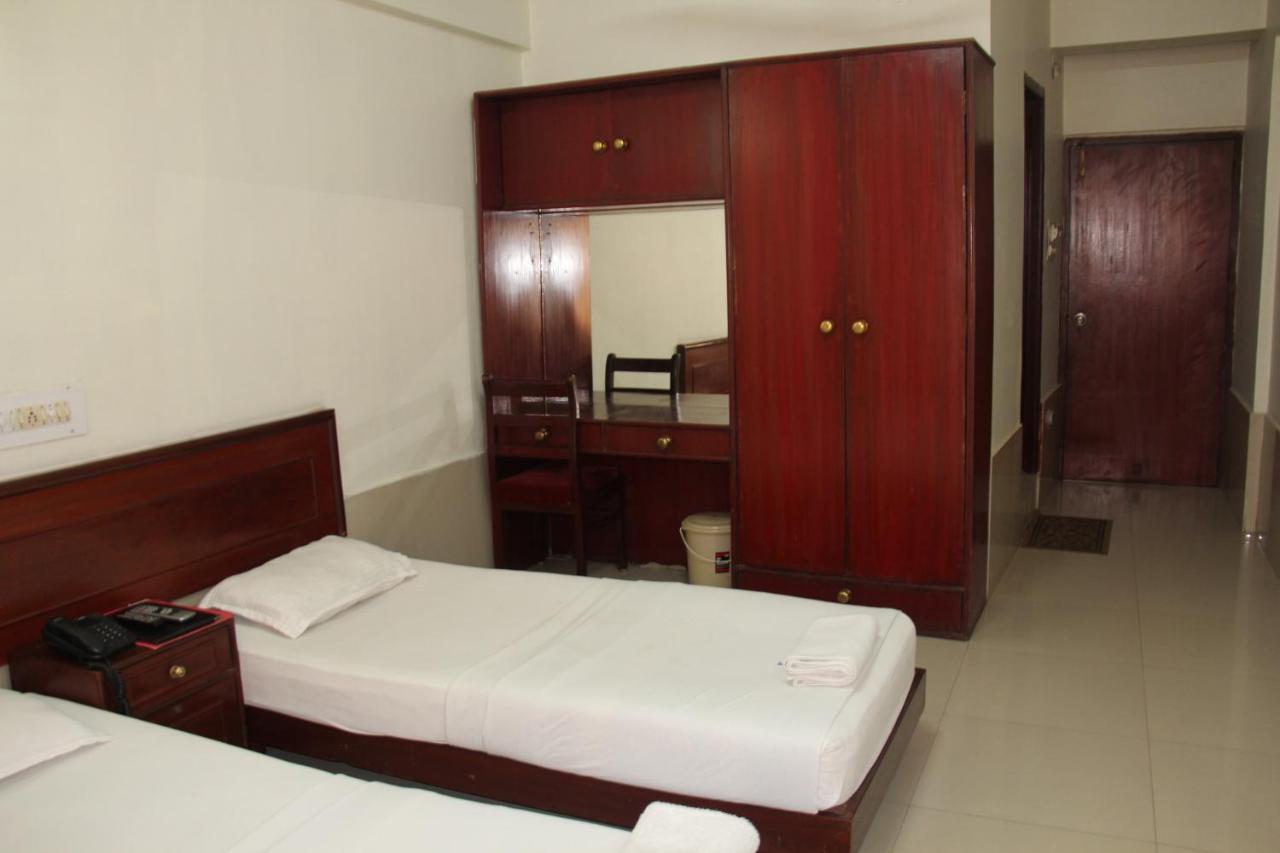 Hotel Vijay Shree Deluxe Patna  Room photo